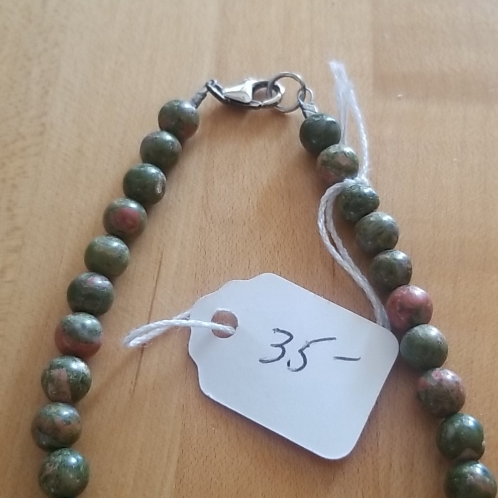 Necklace - Picture 3 of 4